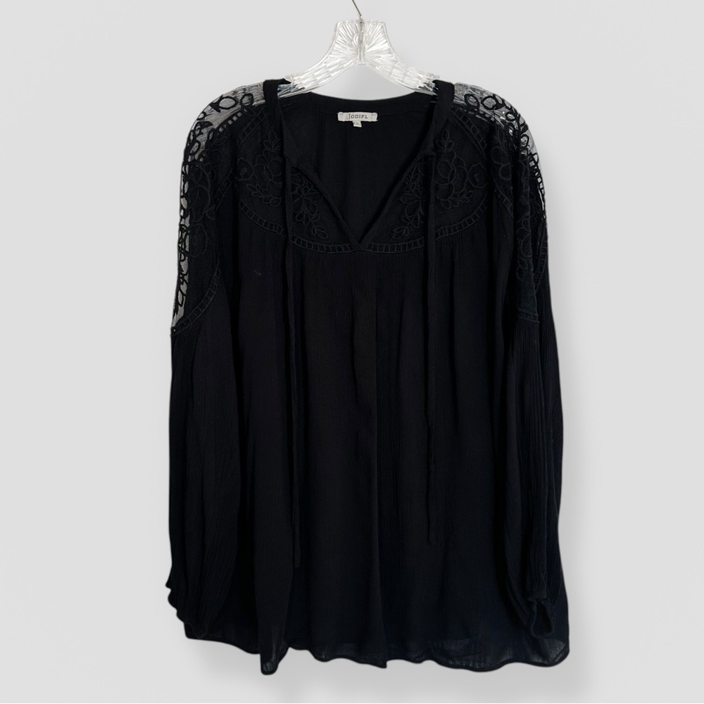 Jodifl Size Large Black Lace Embroidered Blouse Tunic Boho Flowy Dressy Casual